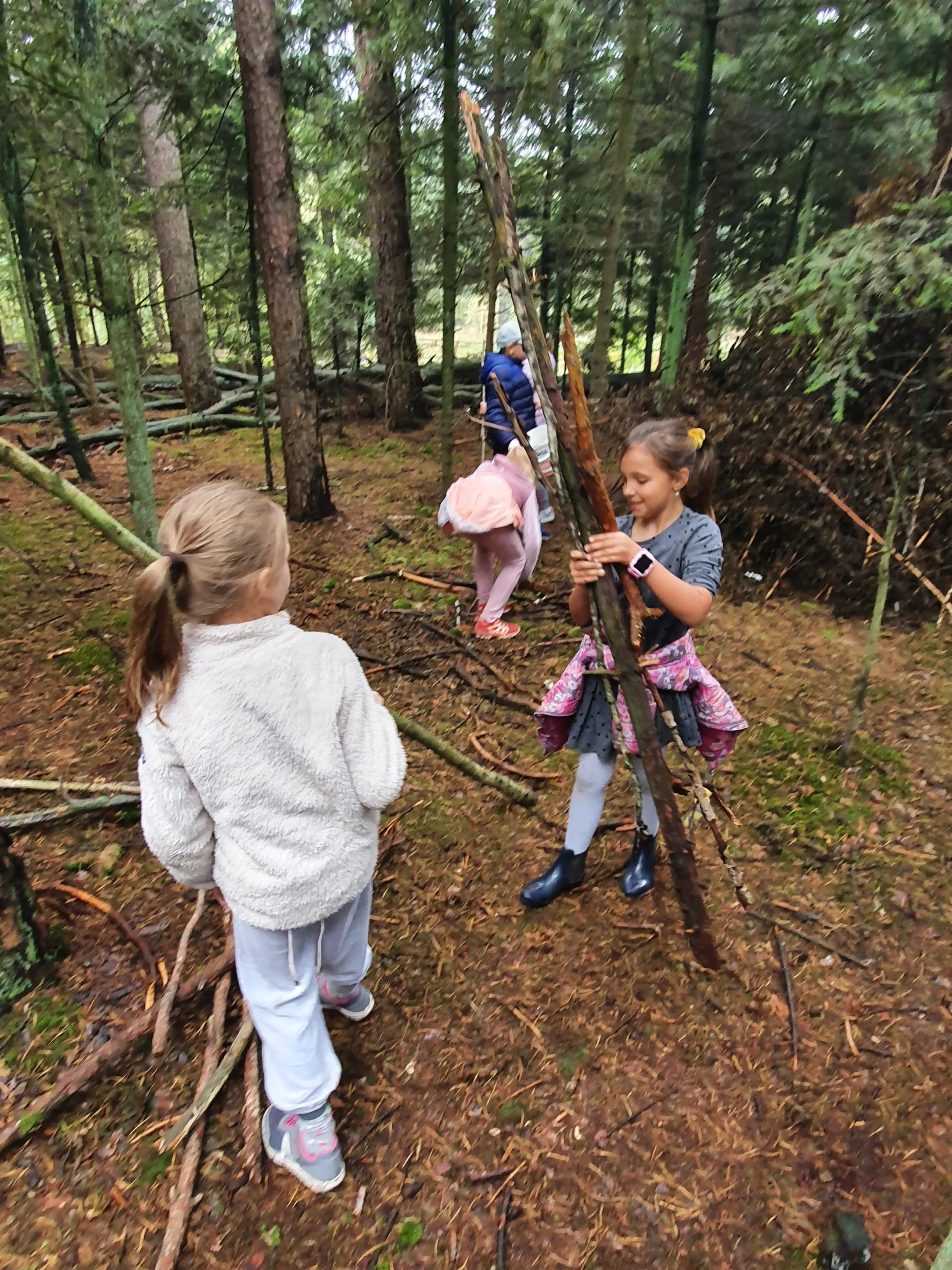 Warsztatownia Kulturka u stółka - Survival