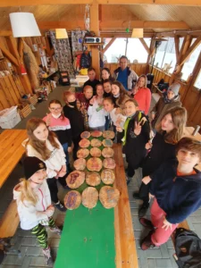 Warsztatownia Kulturka u stółka - StringArt