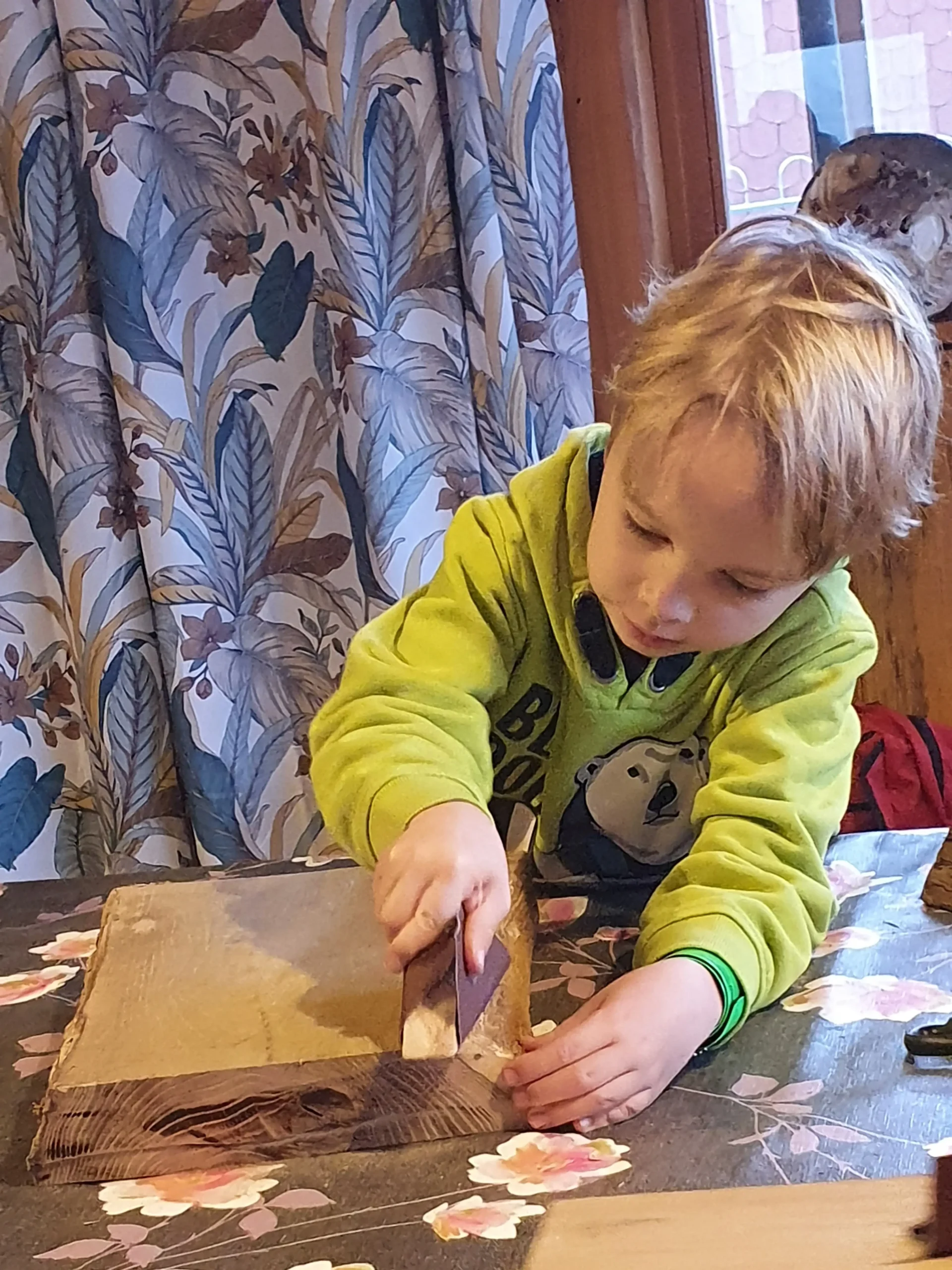 Warsztatownia Kulturka u stółka - StringArt