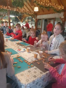 Warsztatownia Kulturka u stółka - Pieczenie pierników