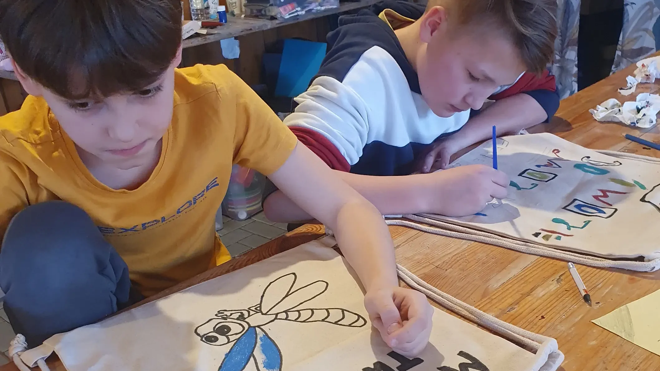 Malowane ekotorby -Warsztatownia Kulturka u stółka