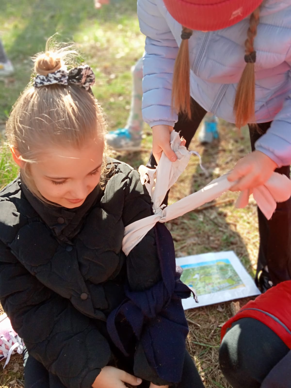 Warsztatownia Kulturka u stółka - Gra terenowa z zadaniami w budkach
