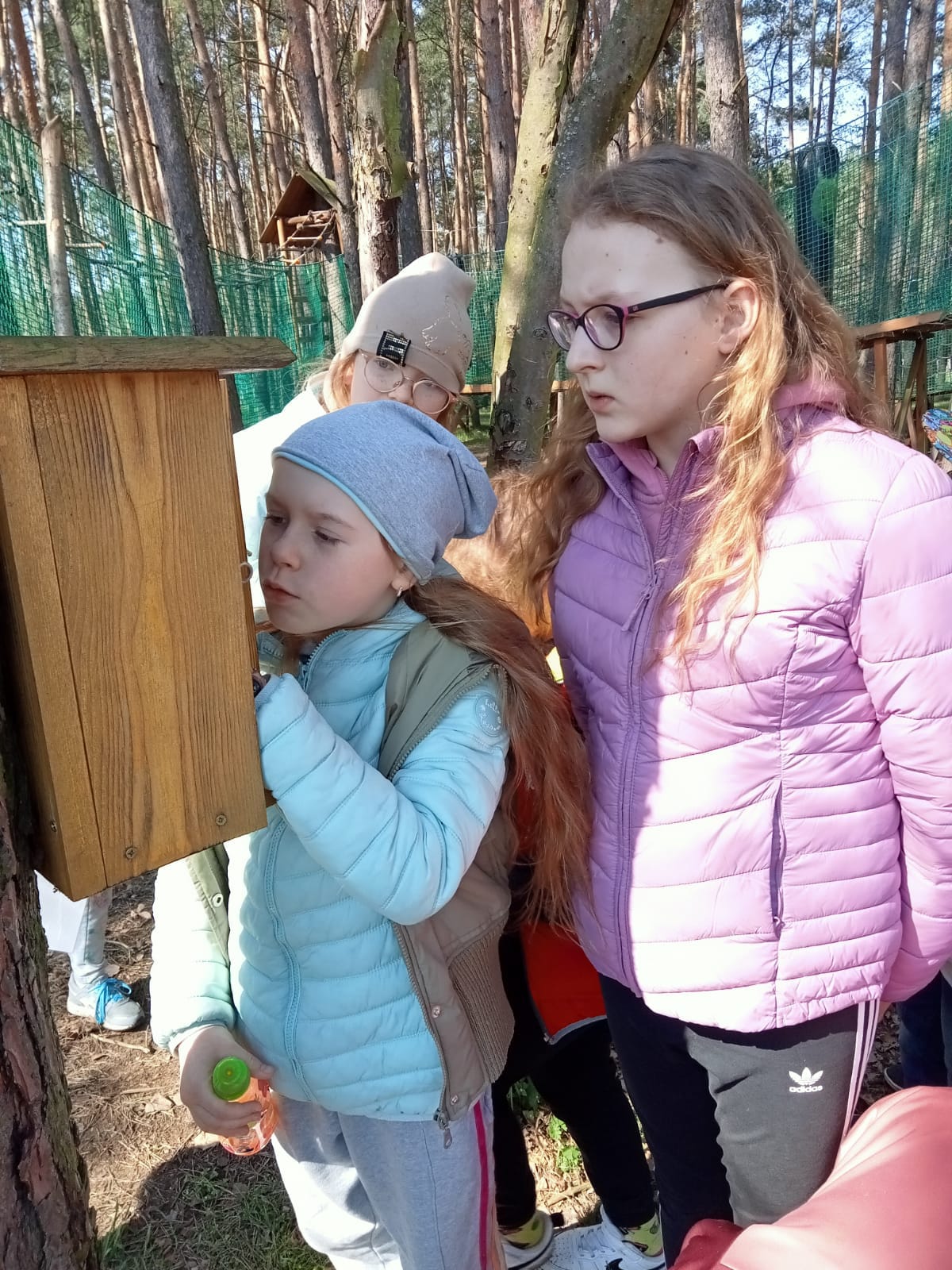 Warsztatownia Kulturka u stółka - Gra terenowa z zadaniami w budkach