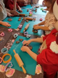 Warsztatownia Kulturka u stółka - Pieczenie pierników