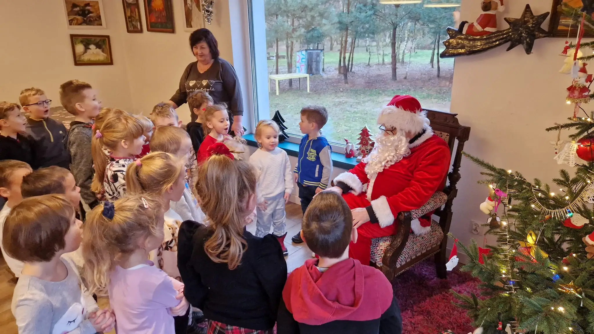 Warsztatownia Kulturka u stółka - Warsztaty tworzenia stroików świątecznych na stół